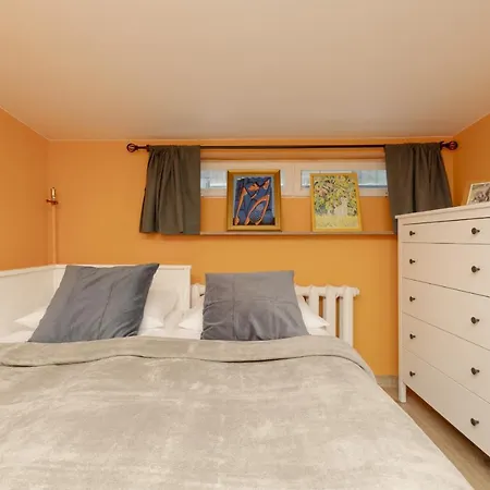 Apartamento Colorful With Two Bedrooms In Center By Renters Varsóvia
